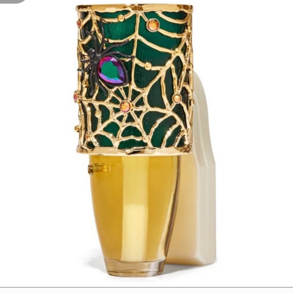 🕷️ Bath & Body Works Gemstone Spiderweb Wallflower Fragrance Plug ( 2022 )